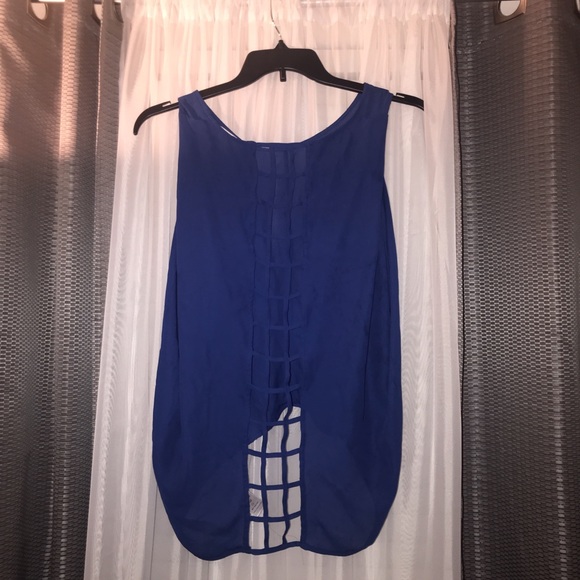 Top - Picture 5 of 5